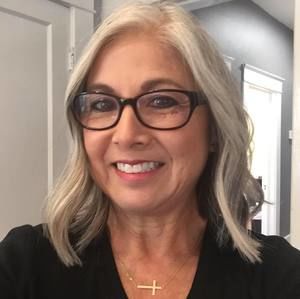 Meet your Posher, Carol